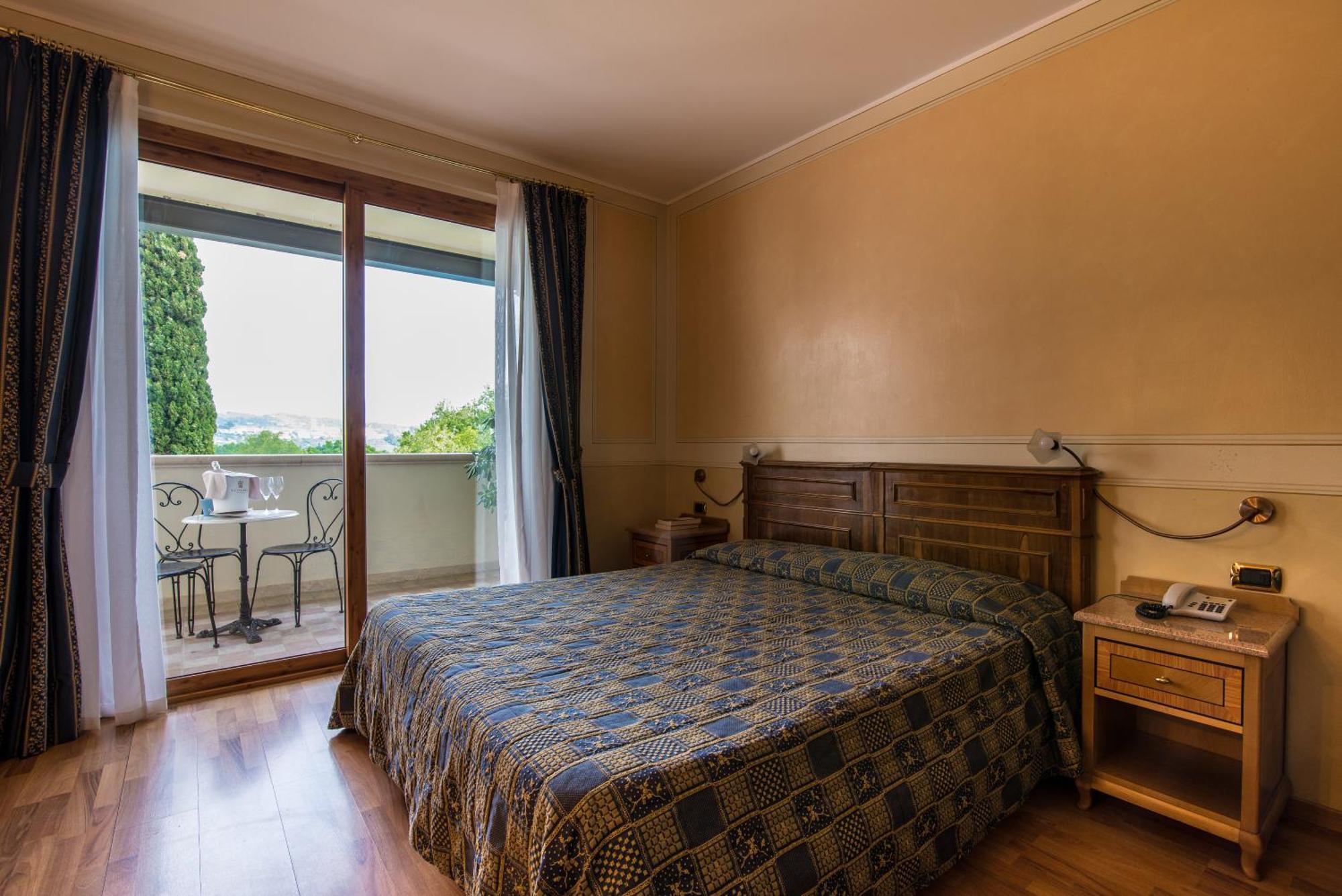 Hotel Porta Del Sole Soiano Del Lago Zewnętrze zdjęcie