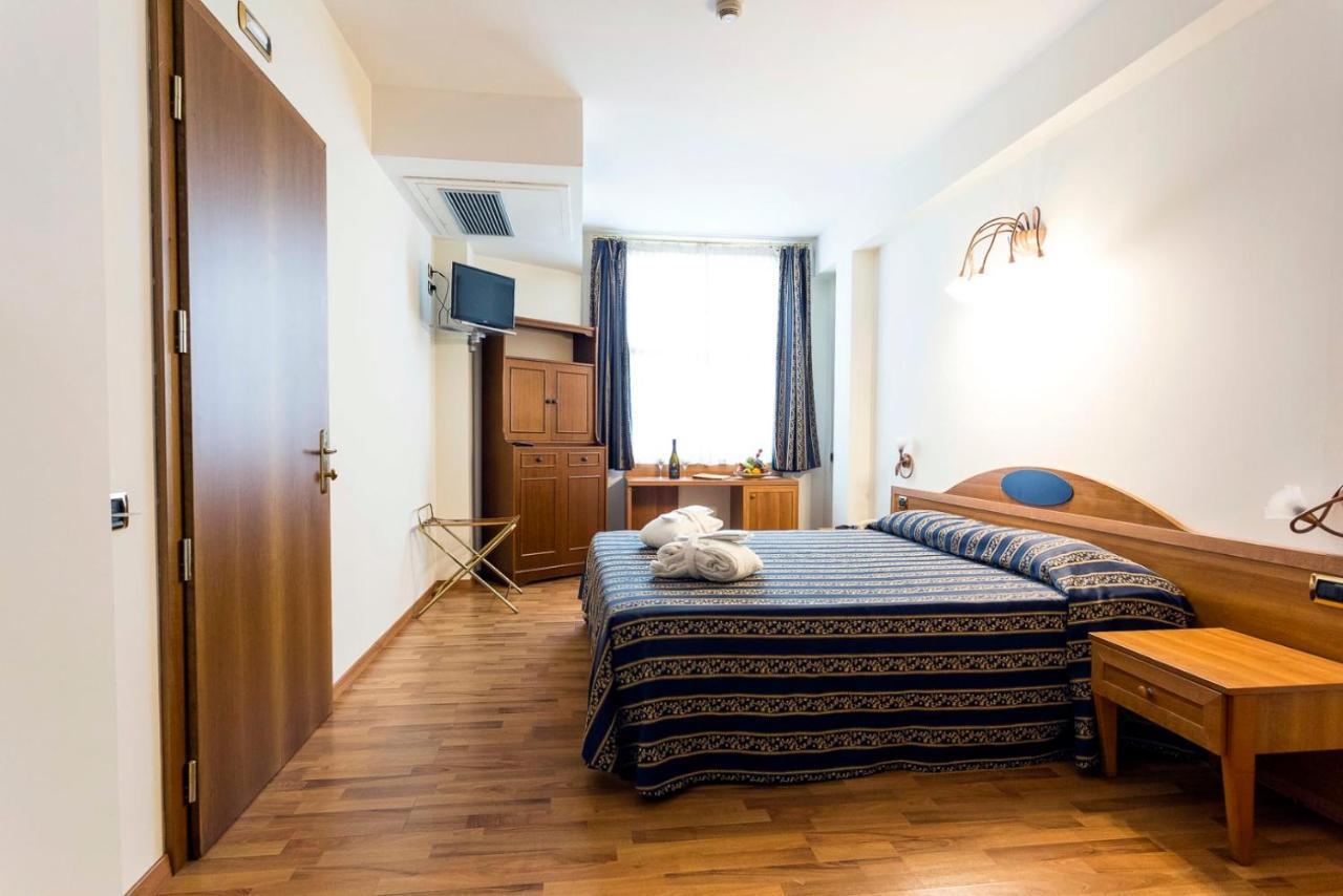 Hotel Porta Del Sole Soiano Del Lago Zewnętrze zdjęcie